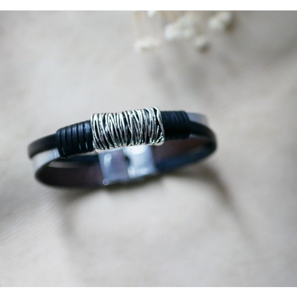 Zweifarbiges Leder- und Metallarmband zum Selbstgestalten