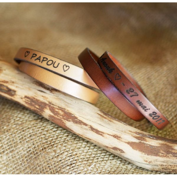 Lederarmband doppelt gedreht Mann Papa personalisierbar durch Gravur