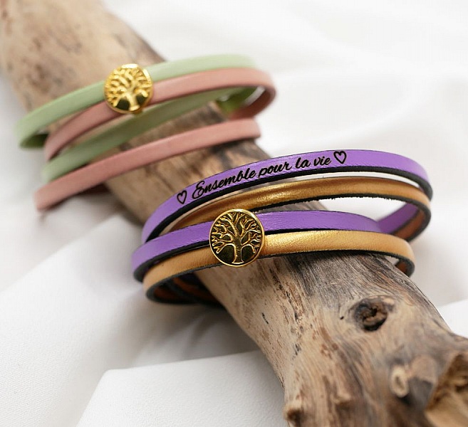 Bracelets en cuir personnalisables avec cabochon doré Arbre de vie.