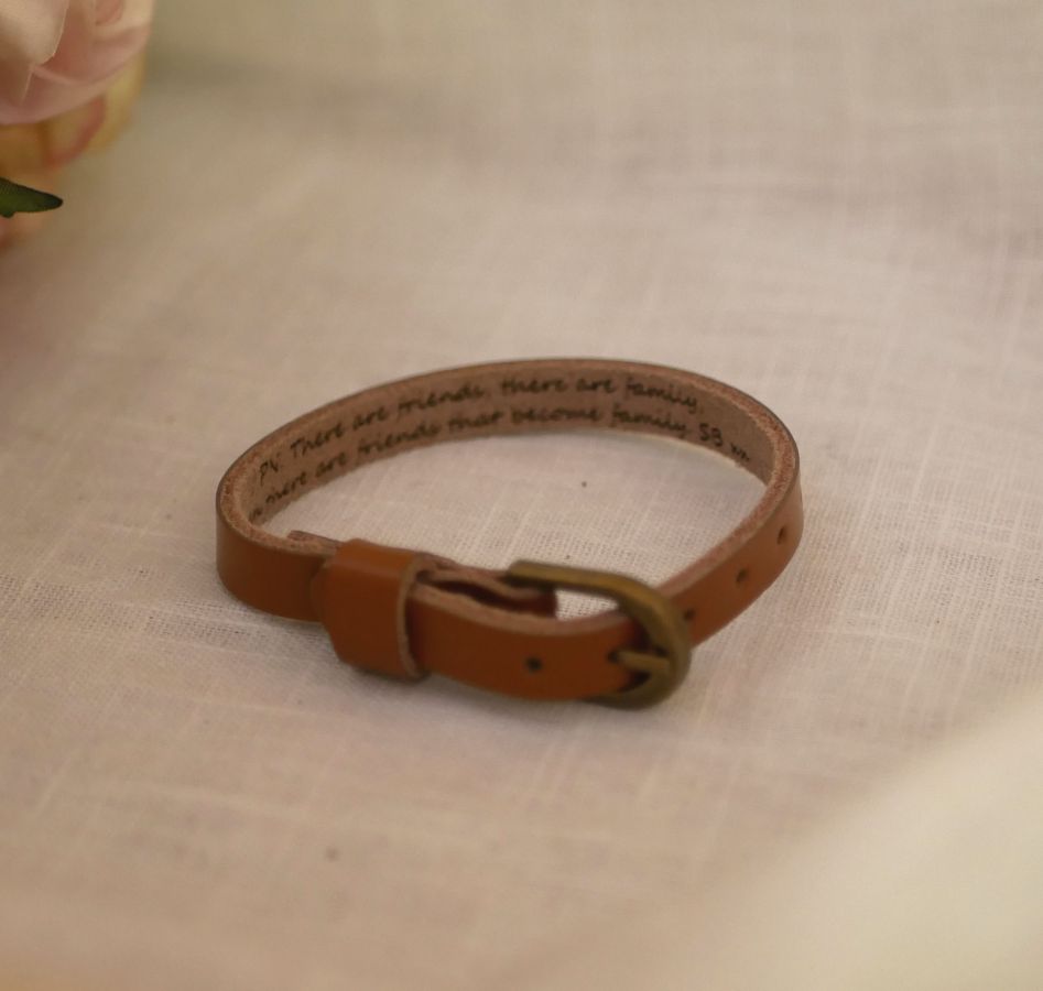 Lederarmband graviert einfache Drehung zu personalisieren gemischte Erwachsene Kind