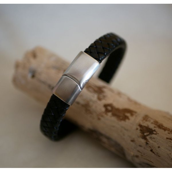 Armband aus schwarzem, geflochtenem Leder f&uuml;r M&auml;nner Stahl-Magnetschlie&szlig;e mit Rei&szlig;verschluss