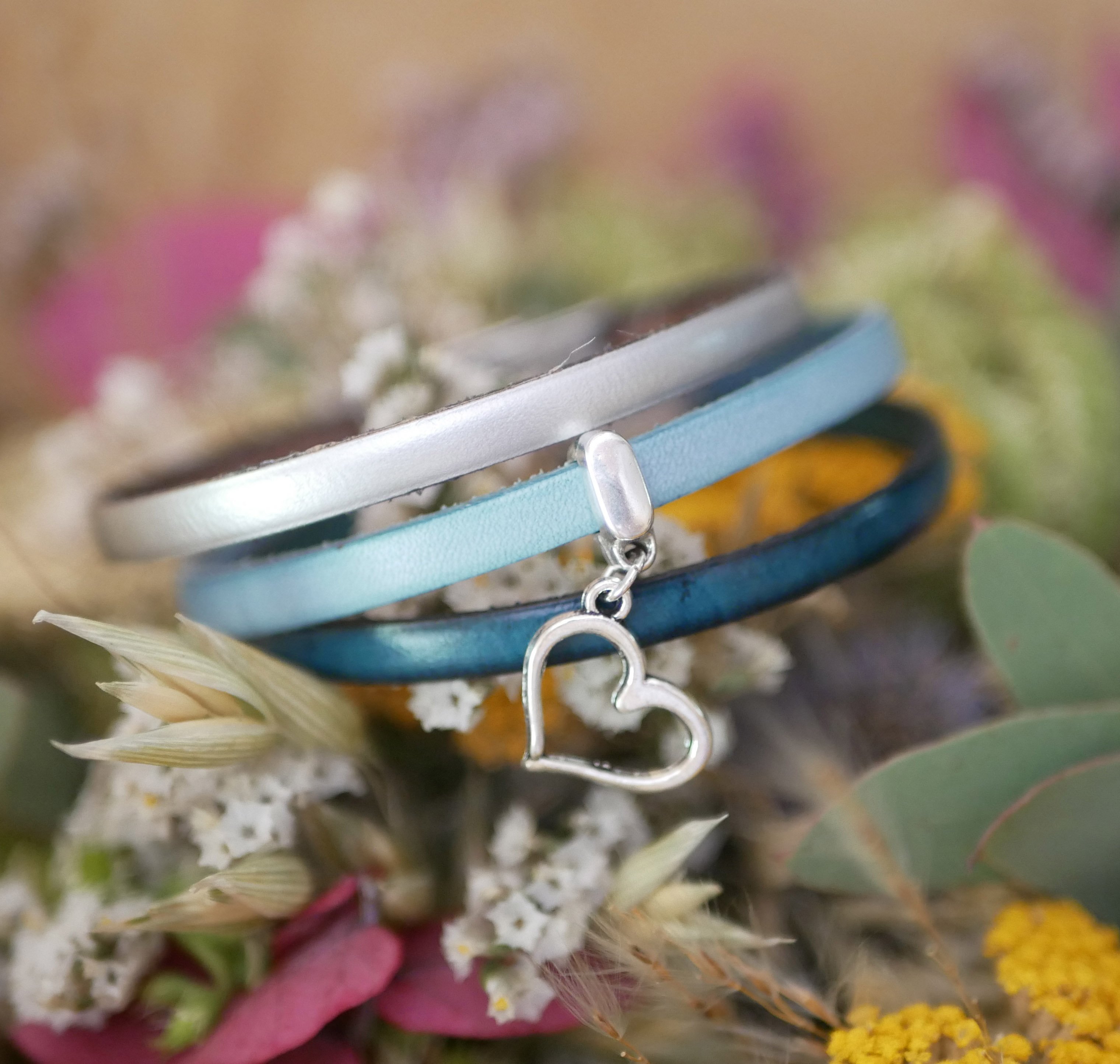 Lederarmband mit Anh&auml;nger nach Wahl durch Gravur personalisierbar