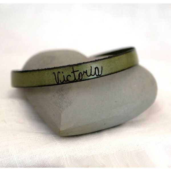 Lederarmband individuell gestaltbar durch Gravur von Handschrift in einfacher, doppelter oder dreifacher Umdrehung
