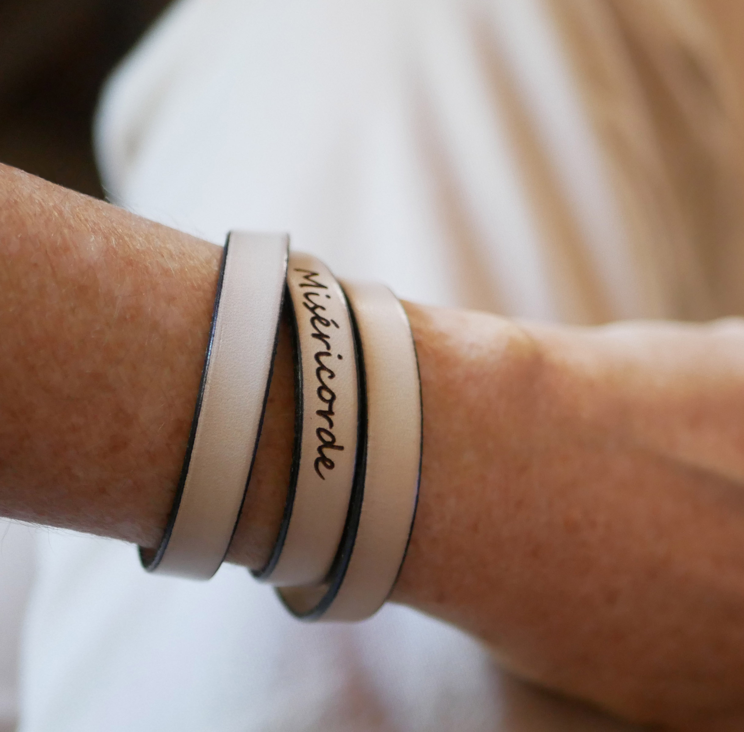 Lederarmband triple tours Mann oder Frau zu personalisieren verstellbarem Verschluss