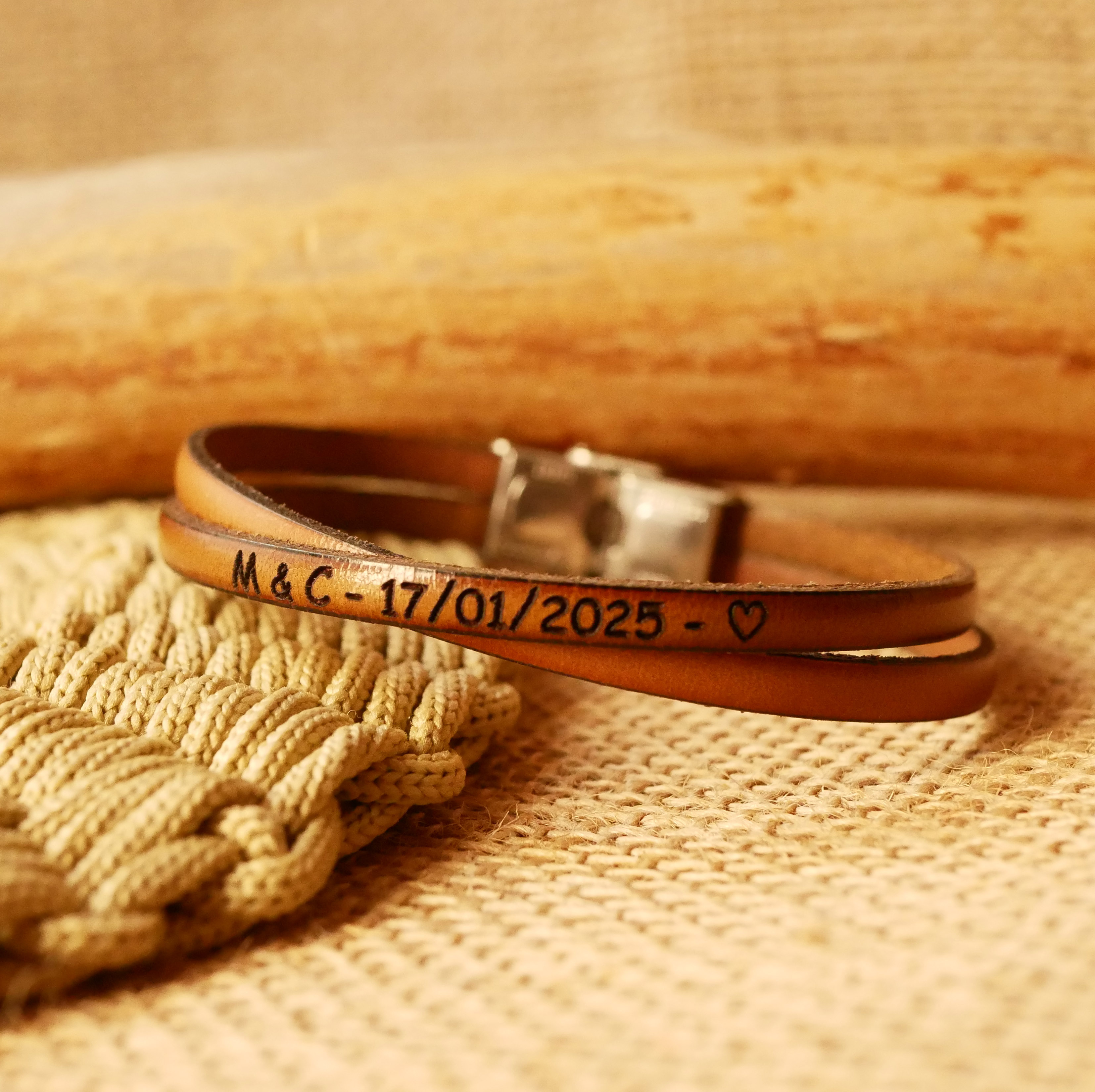 Duo-Armband aus gekreuztem Leder Twist anpassbare gemischte Frau oder Mann