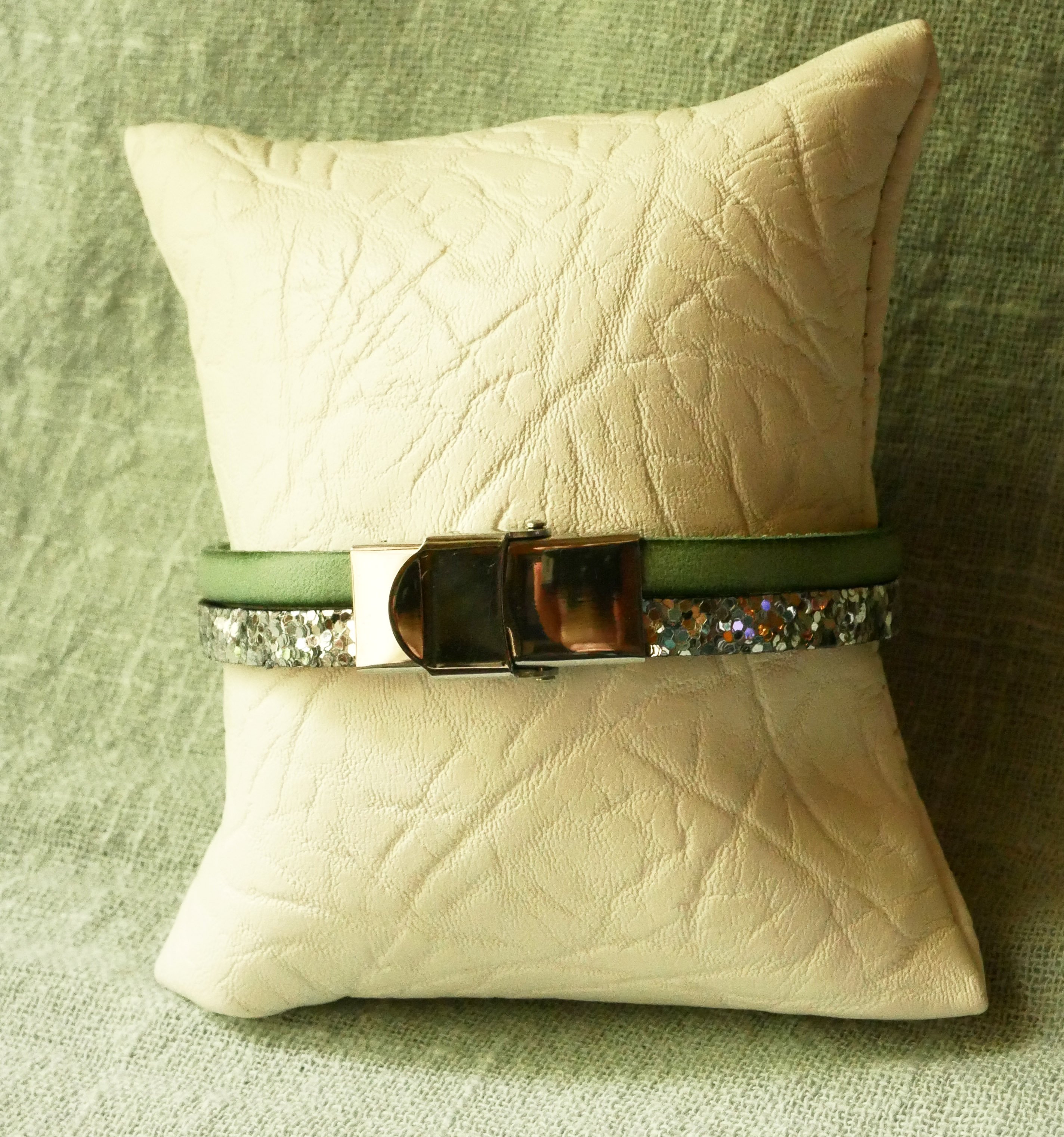 Duo-Armband aus silbernem Paillettenleder und Farbe nach Wahl