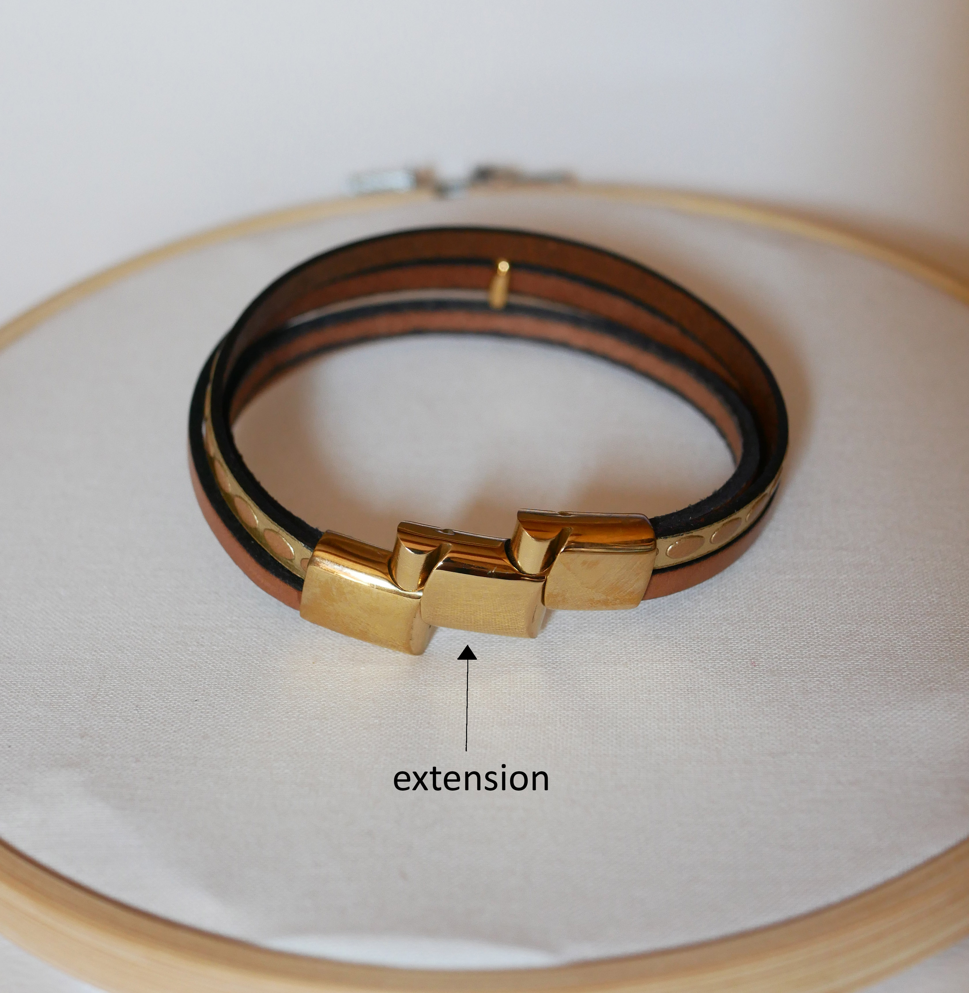 Manschettenarmband für Frauen, vergoldet, Mini-Cabochon Lebensbaum