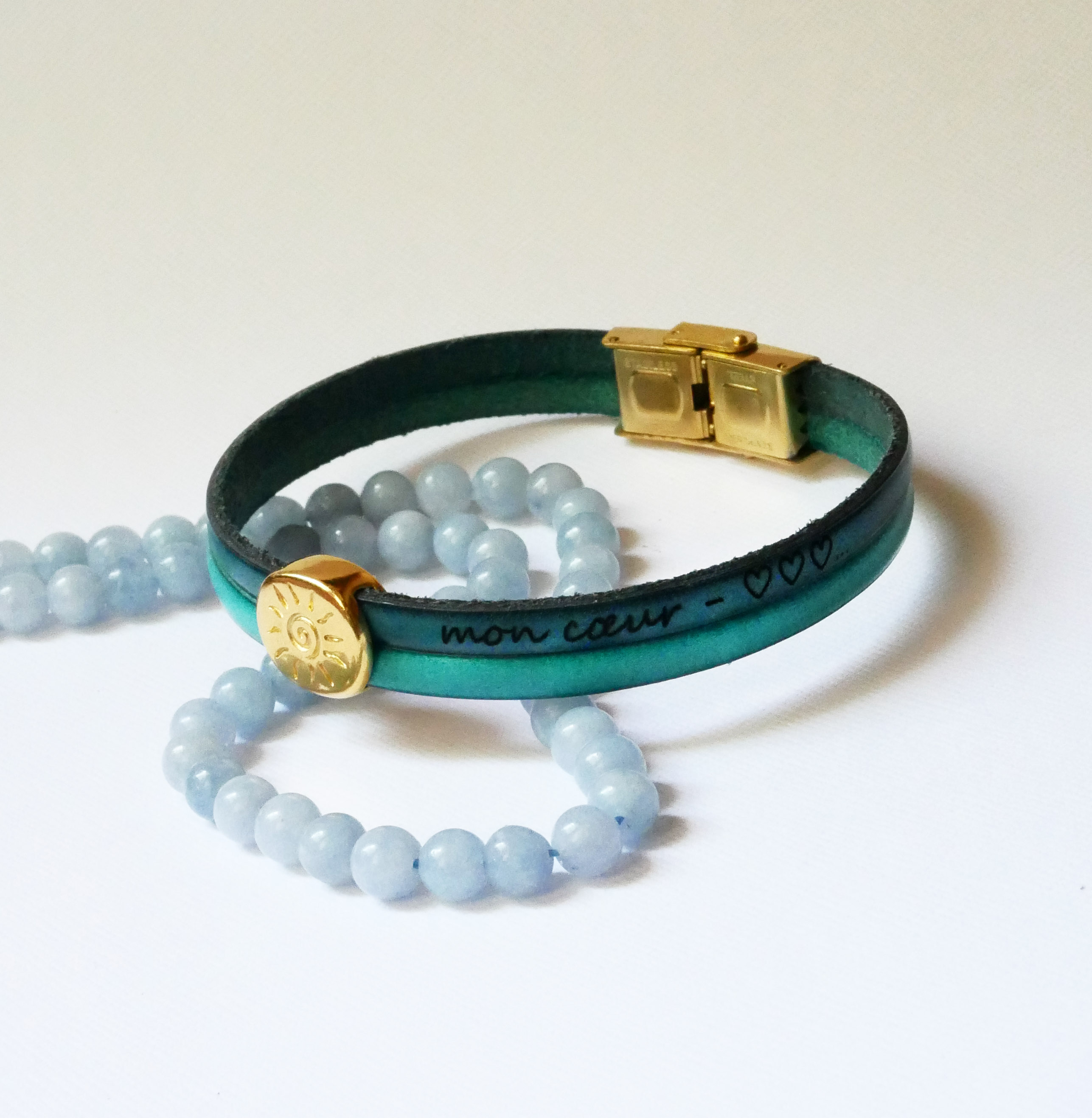 Armband mit goldener Schlaufe Soleil auf Duo-Leder zum Anpassen und Gravieren