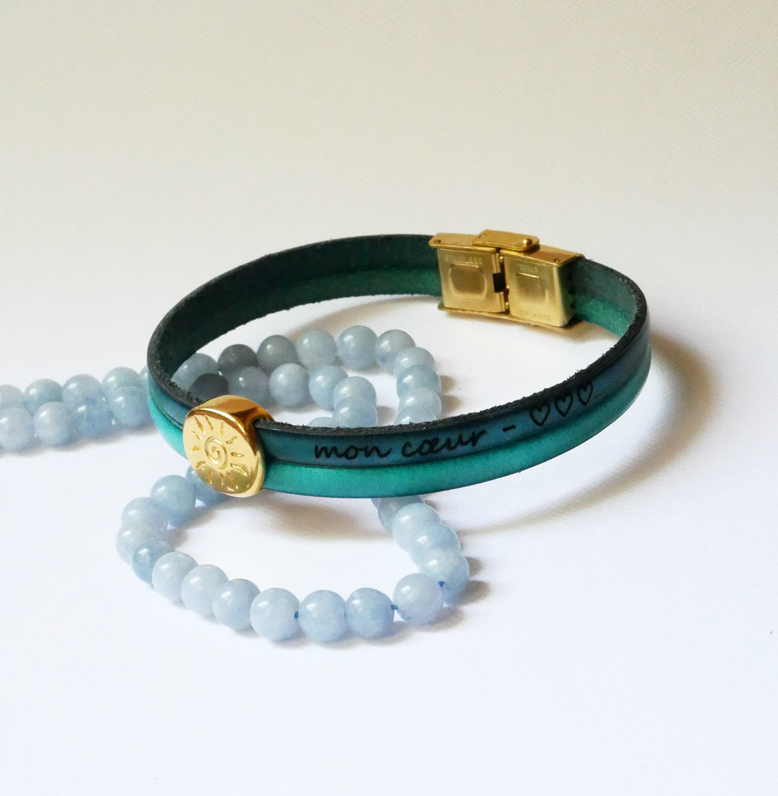 Armband mit goldener Schlaufe Soleil auf Duo-Leder zum Anpassen und Gravieren