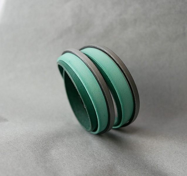 Manschette Armband Double-Turn Leder Gr&uuml;n und Silber personalisierte  