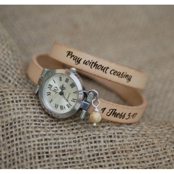 Uhr mit Lederarmband 2 Runden, personalisierbar, mit silbernem Zifferblatt