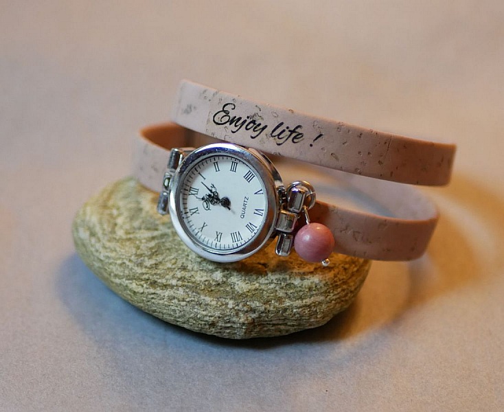 Montre argent avec bracelet en liège deux tours Enjoy Life.