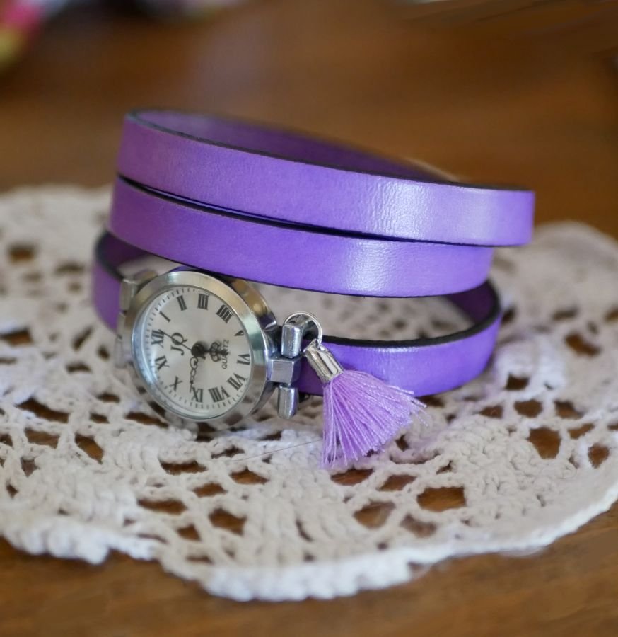 Lederarmbanduhr Lilac 2 oder 3 Runden mit Pompon