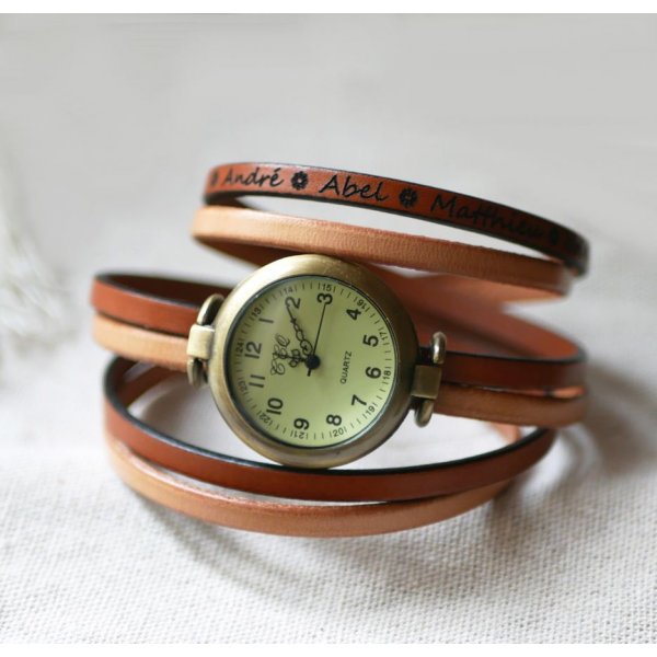 Gro&szlig;handel Uhr mit Vintage-Bronze-Zifferblatt und personalisiertem Triple-Turn-Lederarmband
