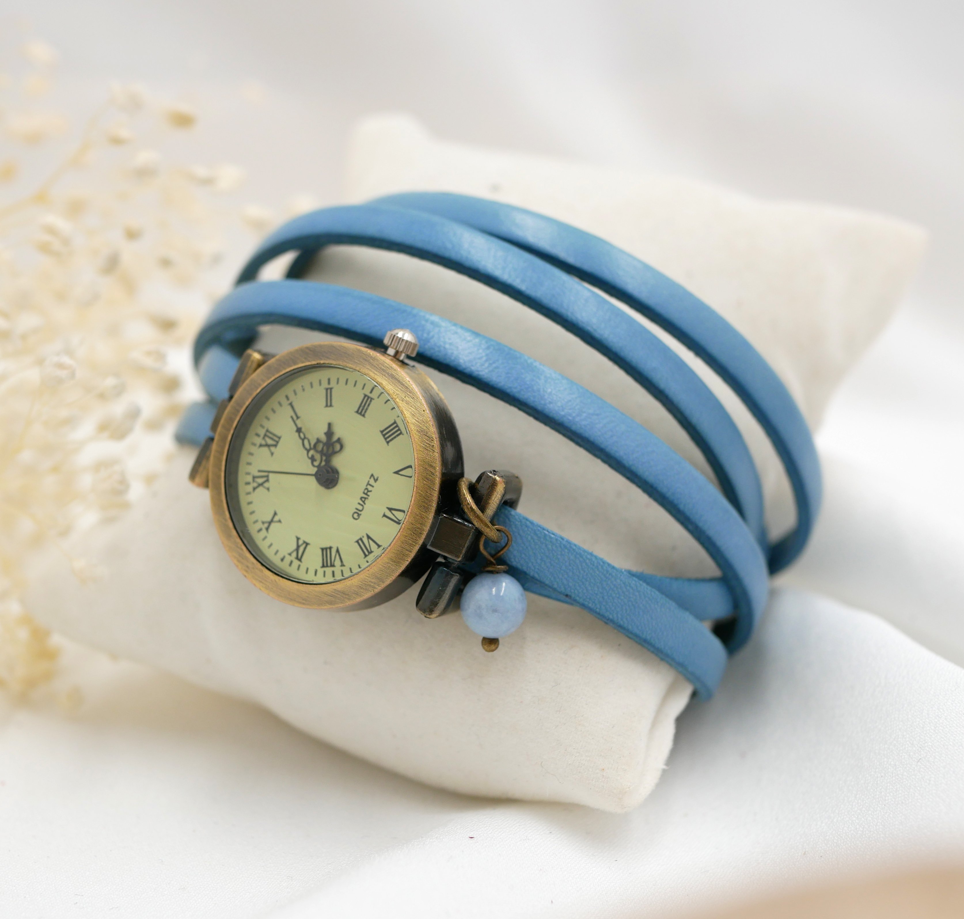 Vintage-Uhr Lederarmband mit mehreren Runden und verstellbarer Schließe