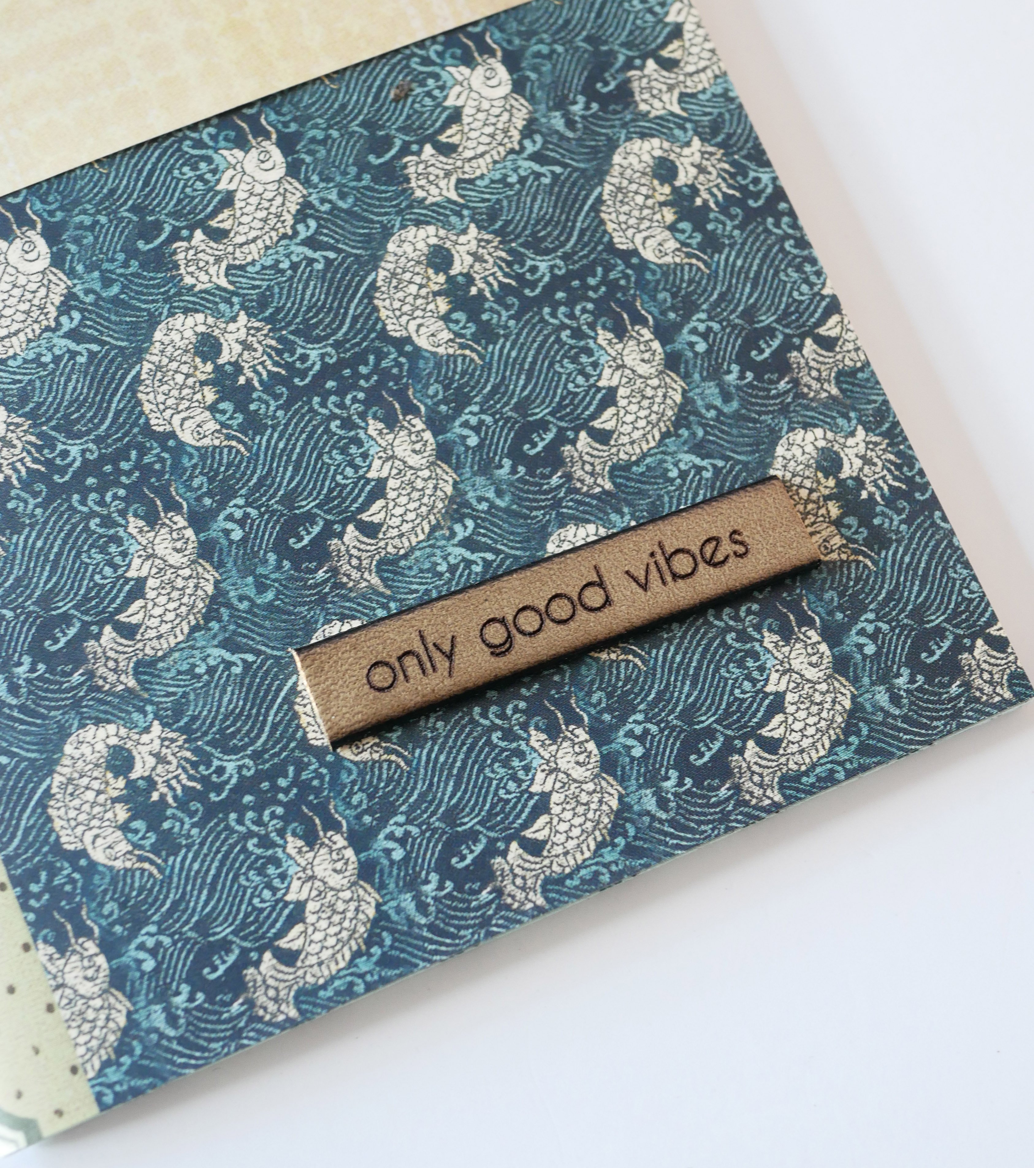 Sticker &agrave; carnet en cuir grav&eacute; personnalis&eacute; autocollant