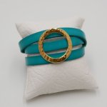 Breites Lederarmband mit goldenem Ring, anpassbar an 3 Handgelenksumfänge