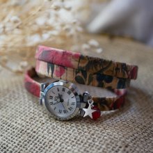 Uhr Kork-Armband mit Blumenmuster dreifach umlaufend Charm rote Perle 
